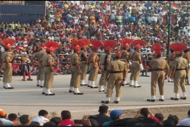 1517225304_Wagah-Border1-636x426