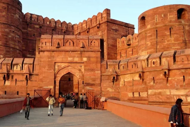 Agra-Fort-636x426