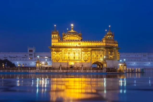 Golden-Triangle-Tour-with-Amritsar-636x426