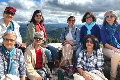 Top 10 Activities to Include in Customized Women Group Tours